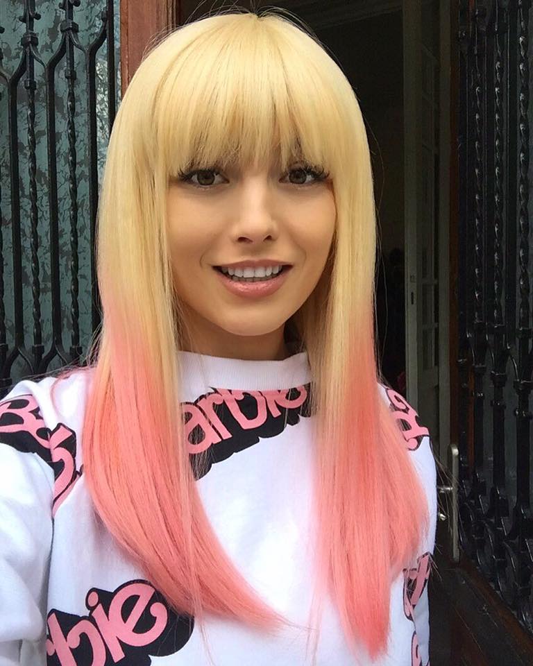 Schimbare Neașteptată De Look Pentru Elena Gheorghe Nu Mai E