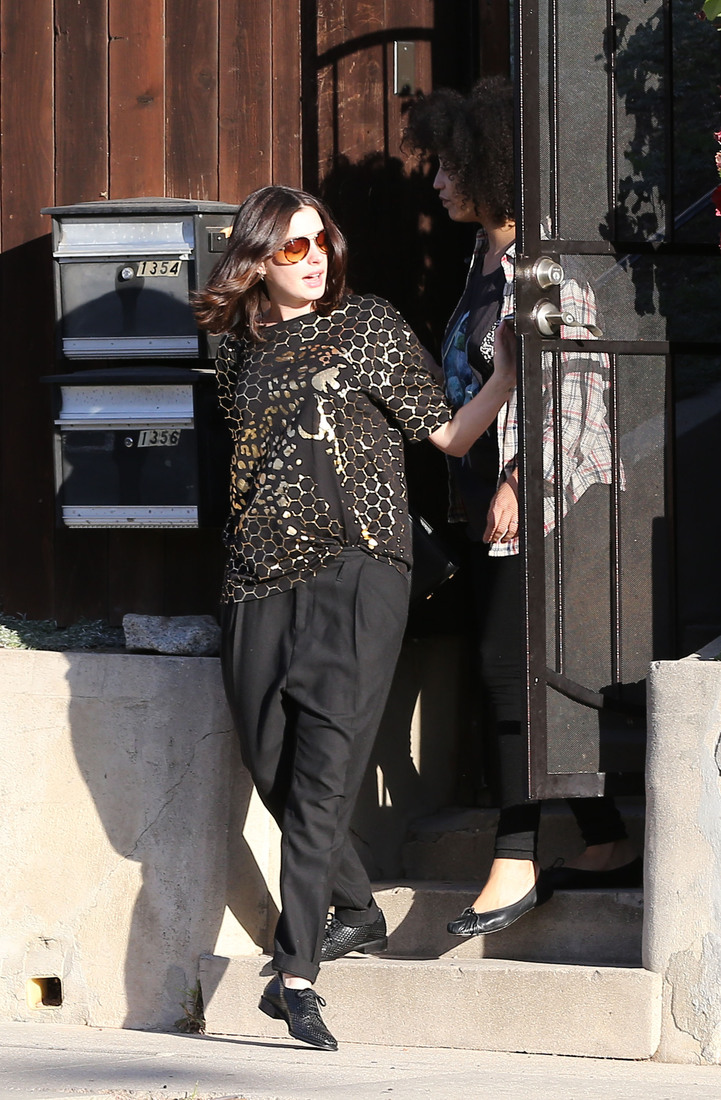 Pregnant Anne Hathaway Is Spotted In Echo Park