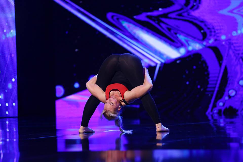 O Instructoare De Yoga Din Tighina I A LÄƒsat Pe JuraÈ›ii Romanii Au Talent FÄƒrÄƒ Cuvinte Video Ea Md