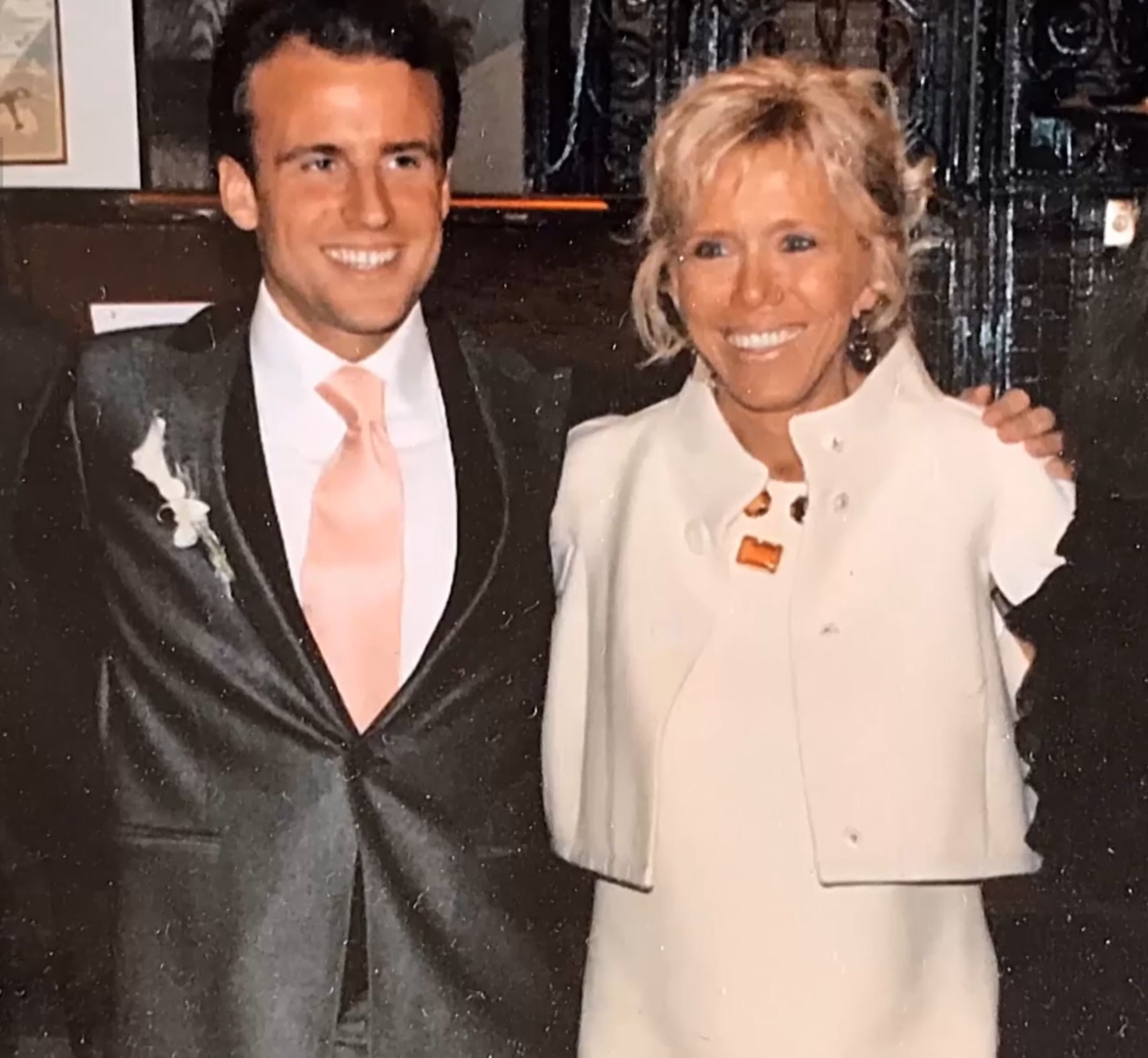 Brigitte Macron, imagini rare din tinerețe Un etalon de frumusețe a acelor timpuri (Foto) ea.md