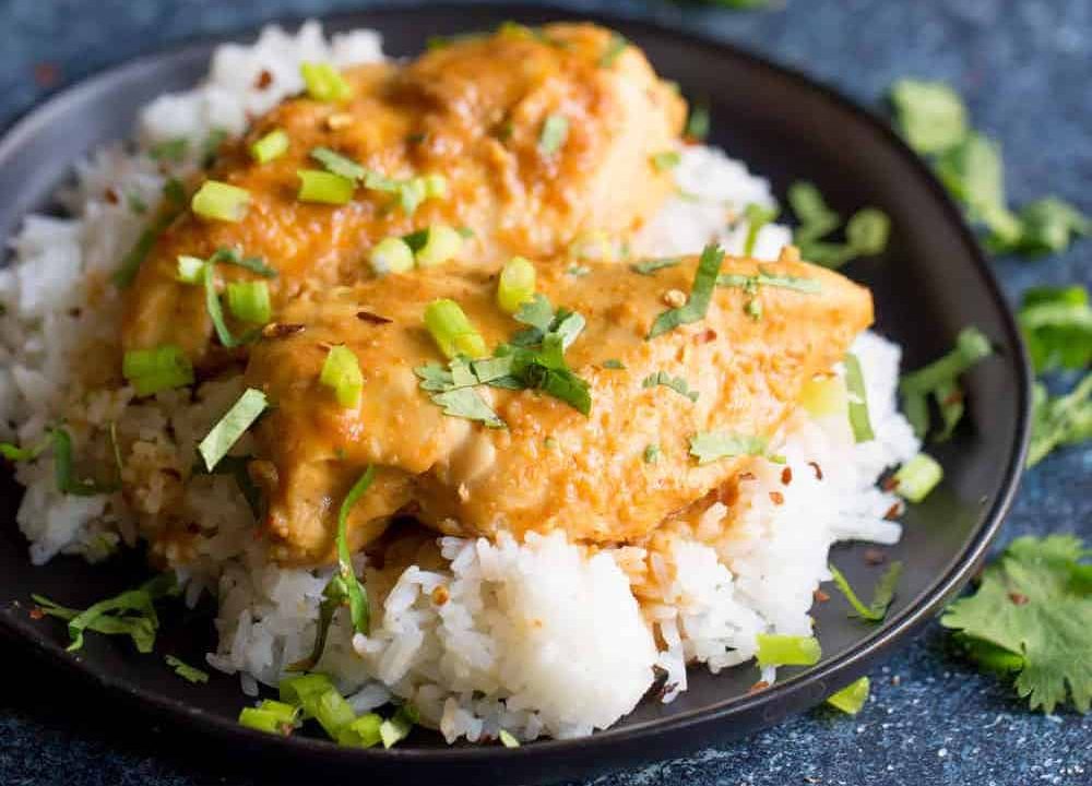 Orez cu pui în sos de arahide preparat plin de savoare ea.md