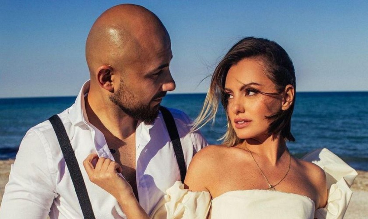 Alexandra Stan A Divorțat După 3 Luni De Căsătorie Interpreta A Renunțat Chiar și La Verighetă 2996