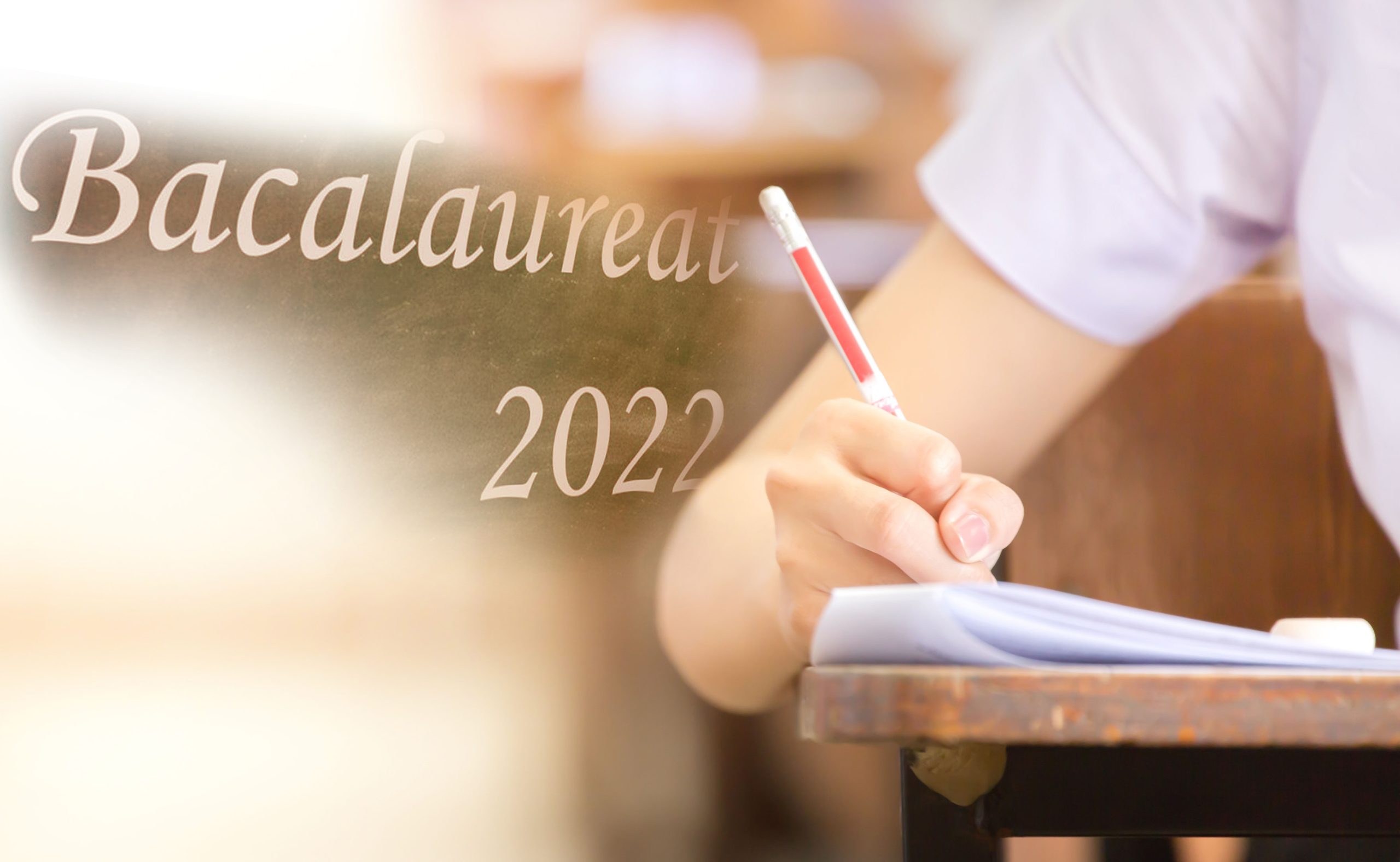 Câți absolvenți au obținut 10 pe linie la examenul de Bacalaureat 2022? - ea.md