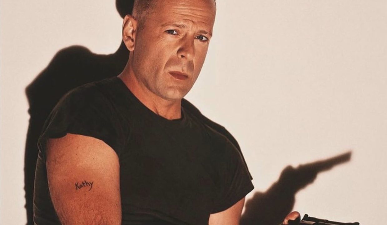Bruce Willis vezi cum arată astăzi legenda cinematografiei americane ea.md