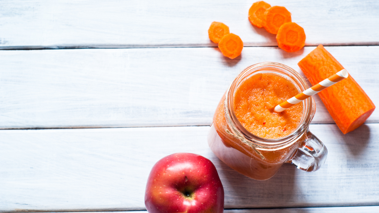 4 reţete de smoothie-uri care te ajută să ai o piele mai catifelată - ea.md