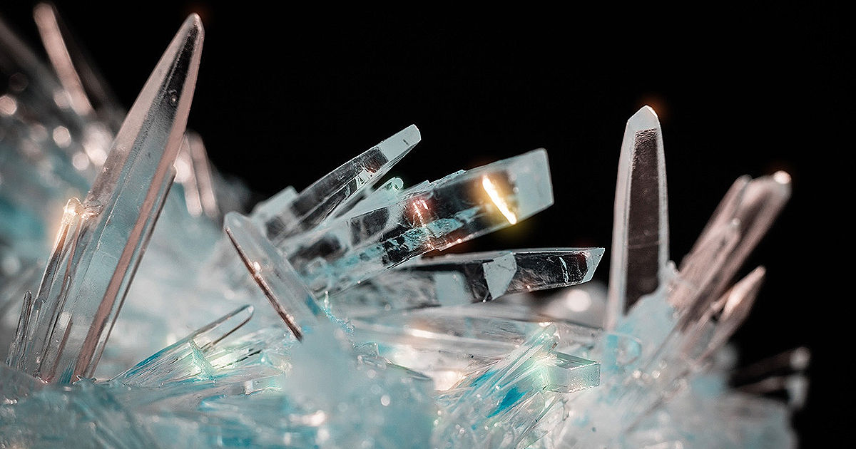 Cristale de sare conțin „aer” de pe Pământ vechi de 1,4 miliarde de ani