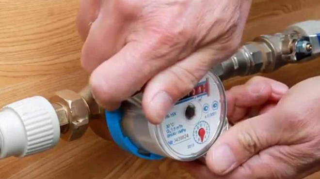 Chișinău trece la apometre inteligente: mii de locuințe vor fi dotate cu contoare moderne