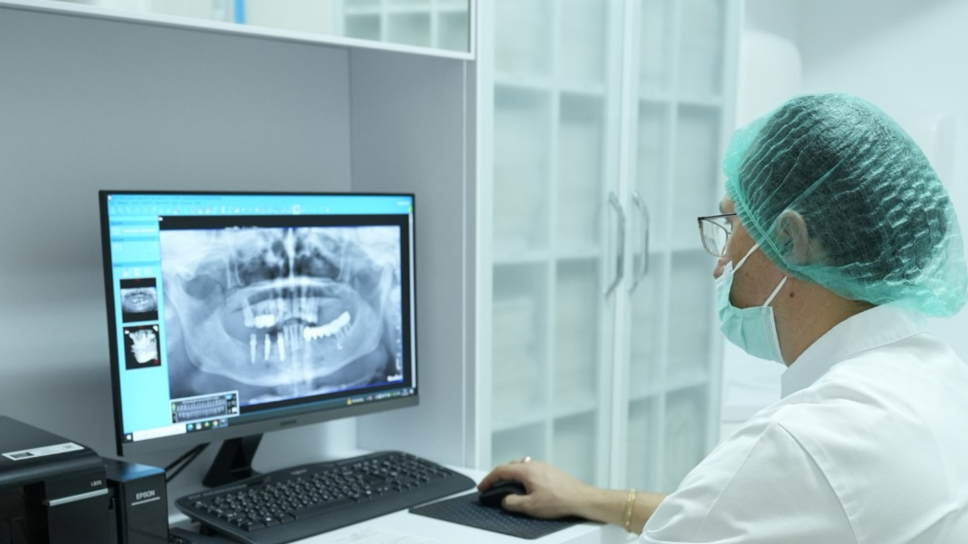 consultatie stomatologica online