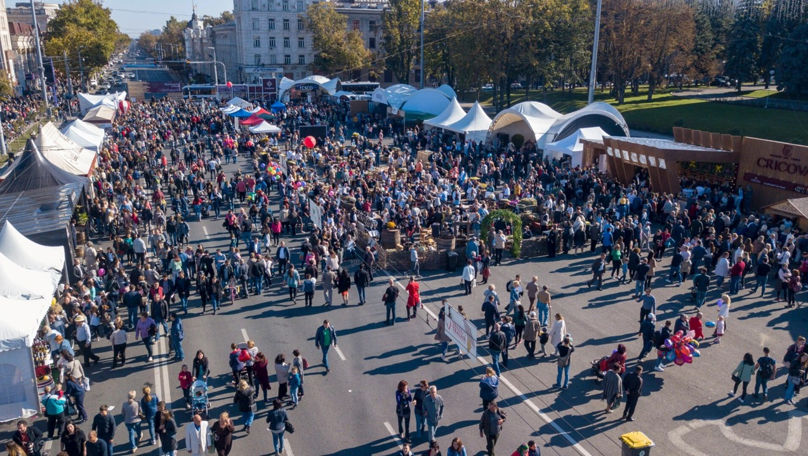 Moldova țintește un record Guinness de Ziua Națională a Vinului